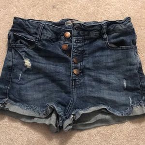 Refuge jean shorts